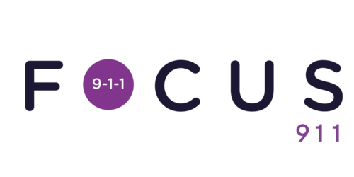 Logo Focus 911, le « O » remplacé par un cercle violet contenant « 9-1-1 », avec le texte « 911 » répété en violet à droite.