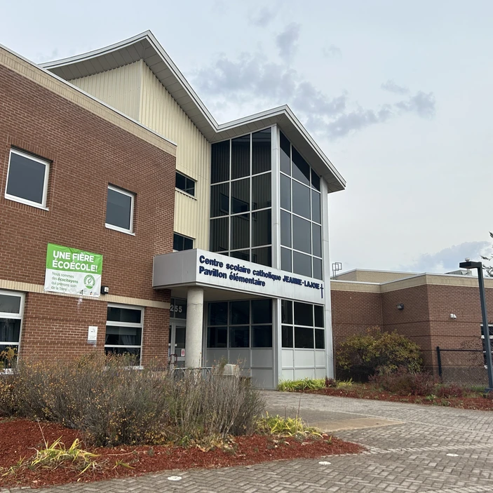 façade de l'école élémentaire