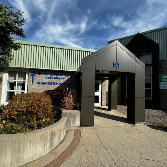 façade de l'école Mgr-Rémi-Gaulin