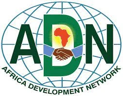 Icône représentant une mappemonde avec les lettres ADN, une carte rouge de l’Afrique et deux mains qui se serrent. Texte : Africa Development Network.